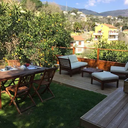 Сasa de vacaciones La Petite Marie, Jardin Vue Mer Et Montagne