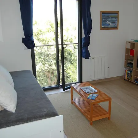 La Petite Marie, Jardin Vue Mer Et Montagne Holiday home *