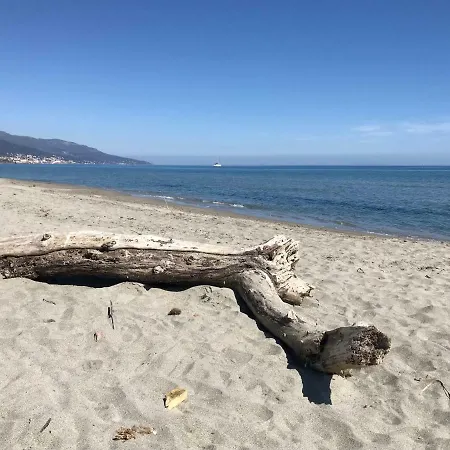 La Petite Marie, Jardin Vue Mer Et Montagne *